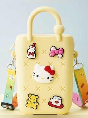 Sanrio HelloKitty kuromi mini zipper beach bag,  DIY cartoon hole bag NWT